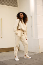 Load image into Gallery viewer, SWEATPANTS COCONUT MILK