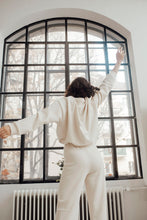 Load image into Gallery viewer, SWEATSHIRT COCONUT MILK