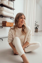 Load image into Gallery viewer, SWEATPANTS COCONUT MILK