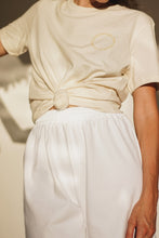 Load image into Gallery viewer, LA MAGIA EXISTE UNISEX T-SHIRT