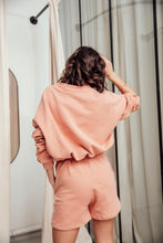 Load image into Gallery viewer, SWEATSHIRT RASPBERRY CREAM
